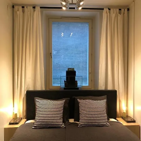 Picturesque Area In Helsinki Center Apartment Buitenkant foto